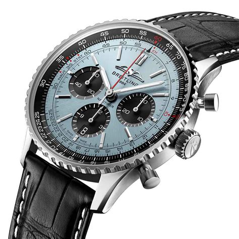 breitling navitimer 01 43mm blau|which Breitling Navitimer to buy.